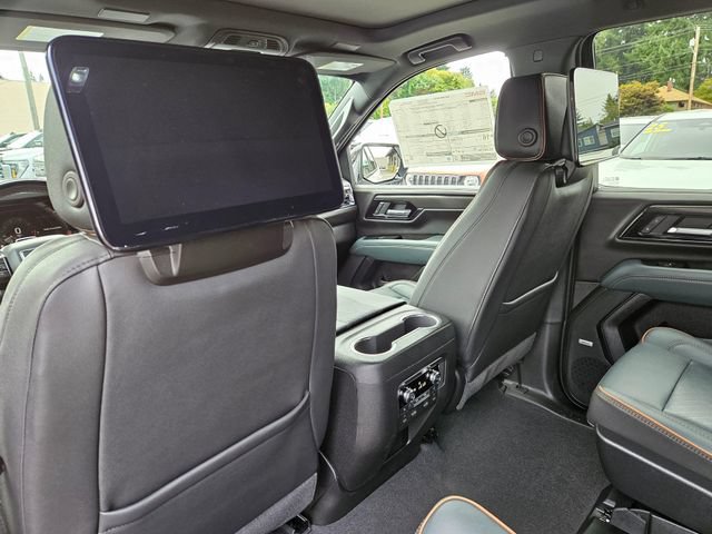 New 2026 GMC Yukon AT4 w/ AT4 Premium Plus Package AWD/4WD image 21