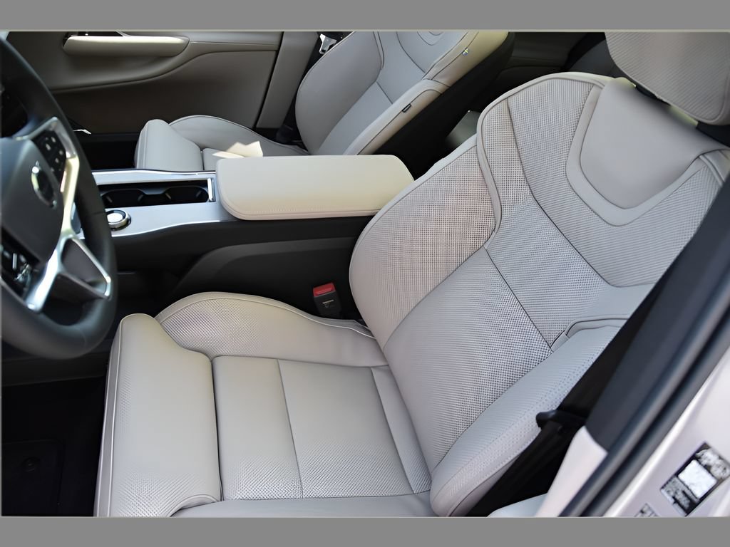 New 2026 Volvo EX90 Ultra AWD/4WD image 13