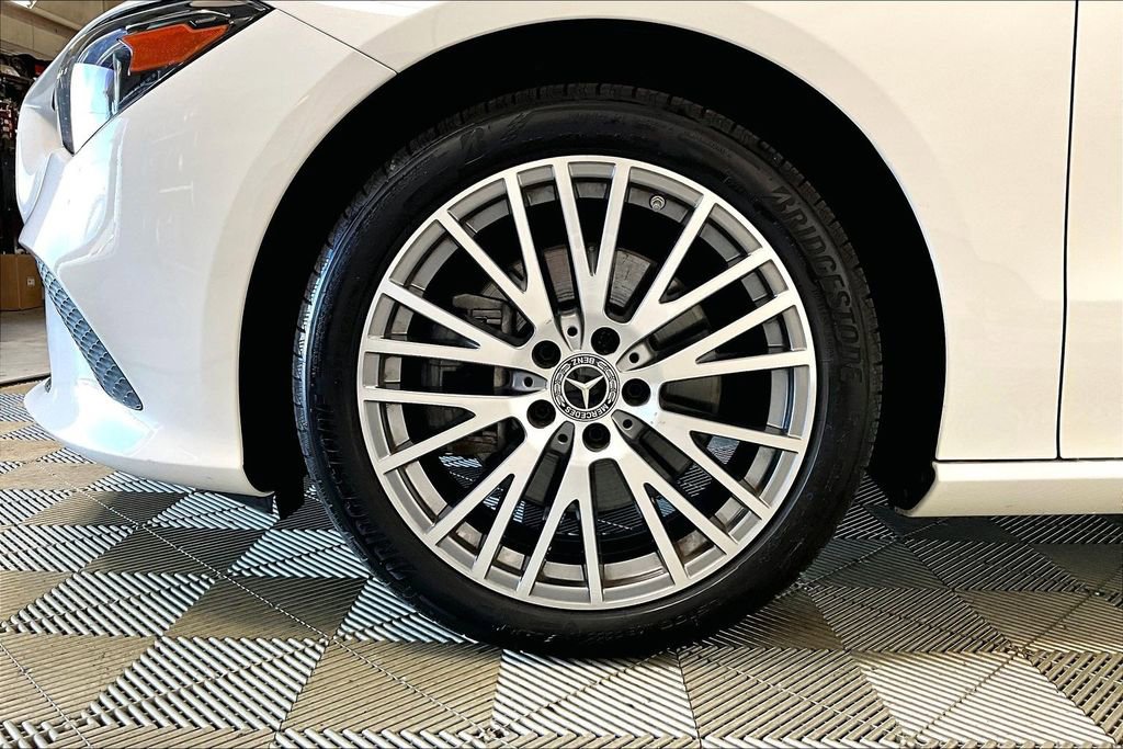 Used 2022 Mercedes-Benz CLA 250 image 8