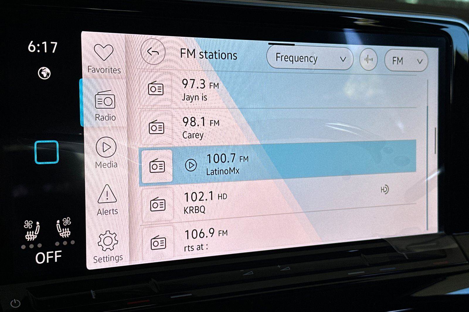 New 2026 Volkswagen Atlas SE image 18