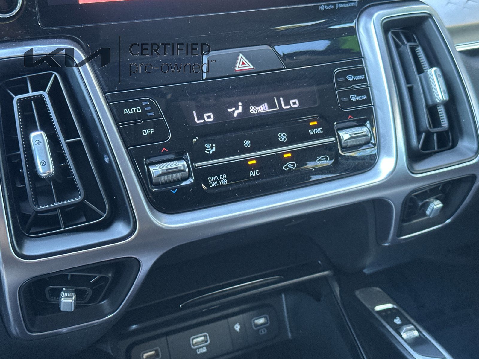 Certified 2023 Kia Sorento EX AWD/4WD image 23
