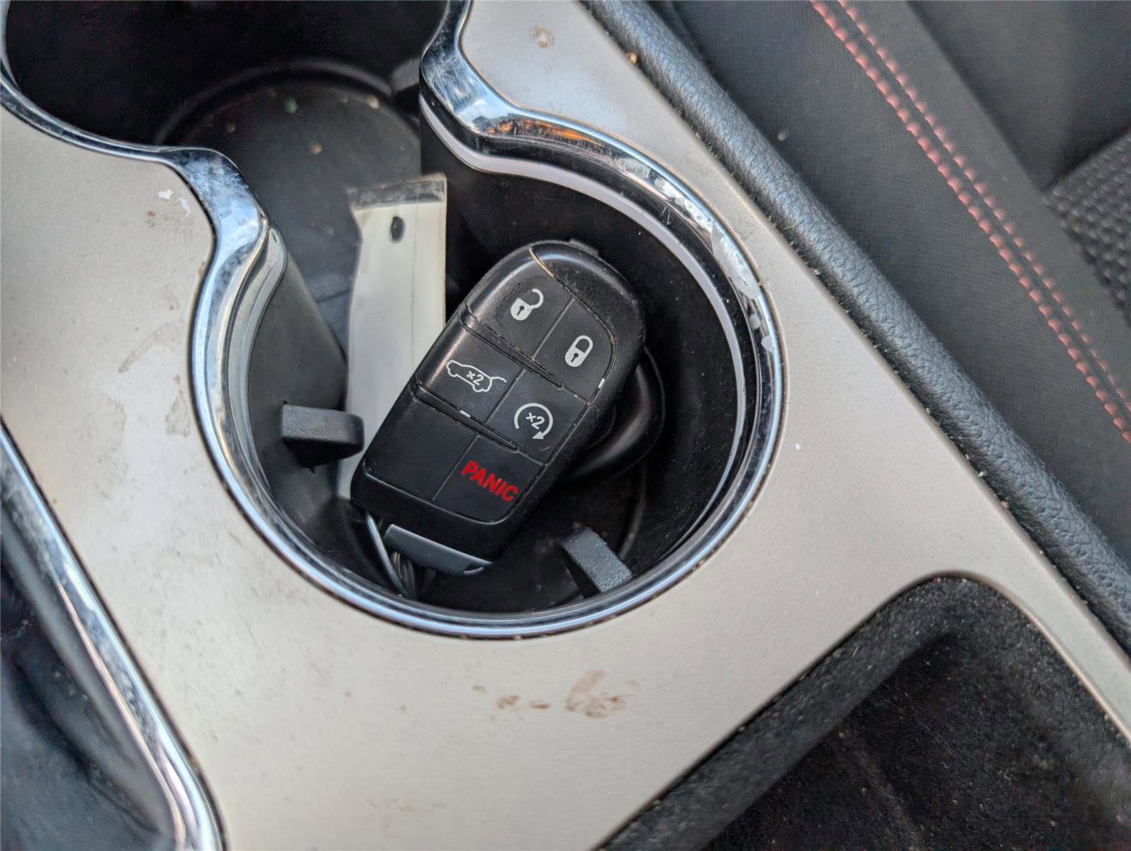 Used 2016 Jeep Grand Cherokee Laredo 75th Anniversary image 19