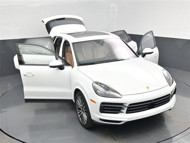 Used 2023 Porsche Cayenne S Platinum w/ Assistance Package image 66