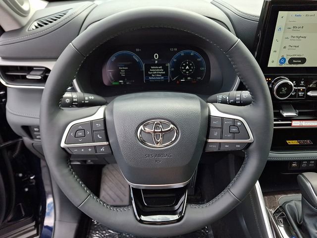 New 2026 Toyota Highlander Limited AWD/4WD image 8
