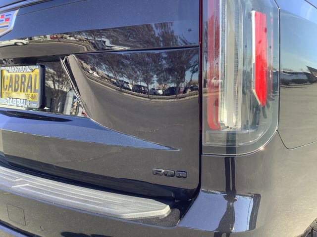 Used 2022 Cadillac Escalade ESV Sport w/ Touring Package image 47