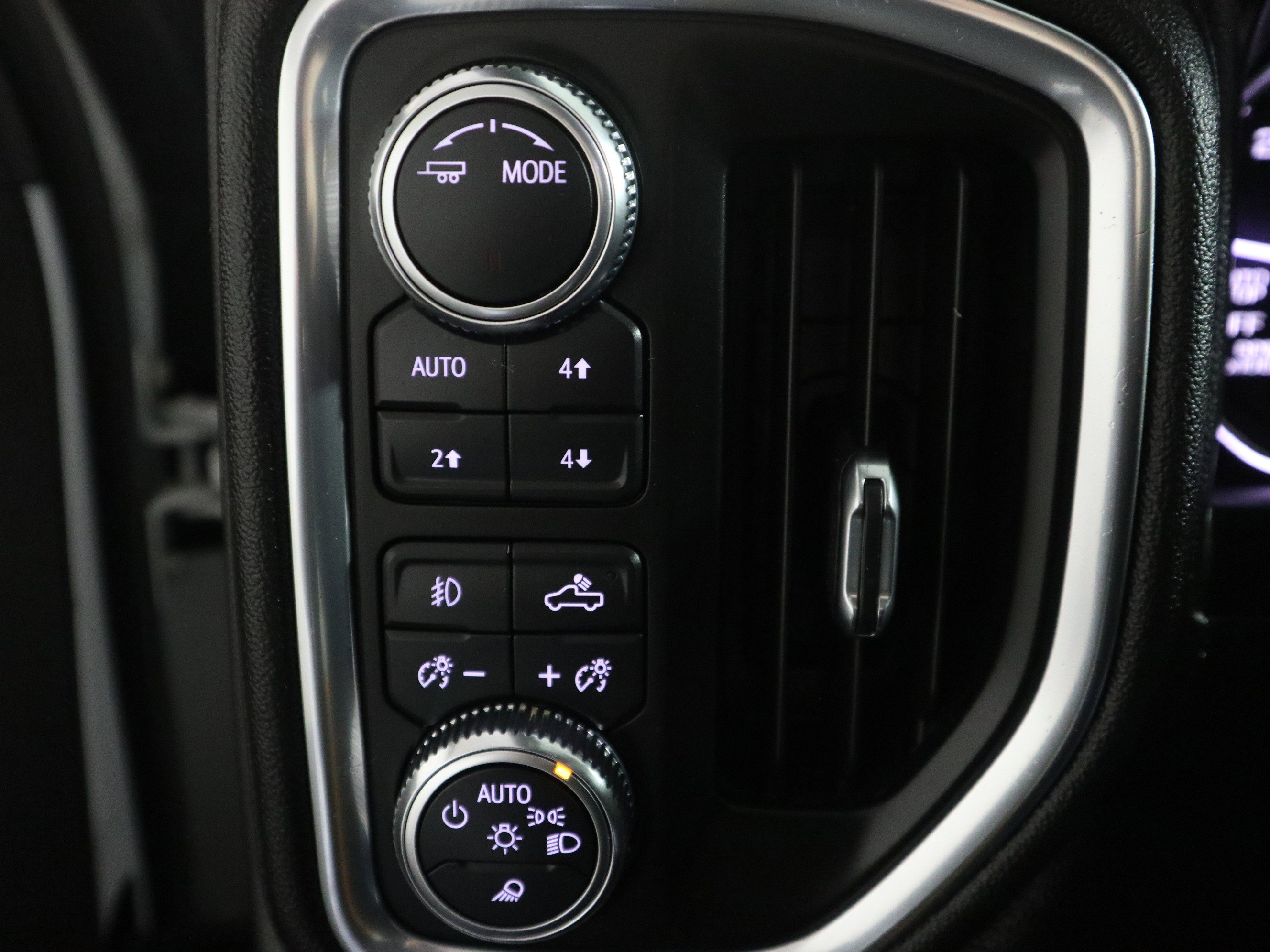 Used 2021 GMC Sierra 1500 AT4 image 31