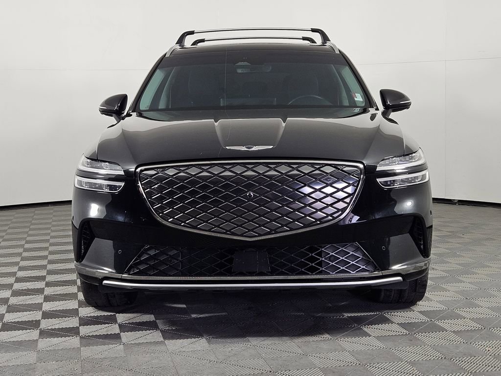 Used 2024 Genesis Electrified GV70 AWD/4WD image 2