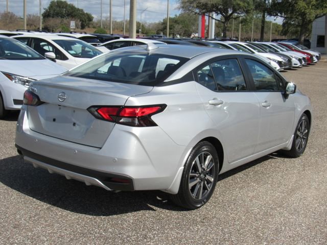 New 2025 Nissan Versa SV w/ Trunk Package image 3