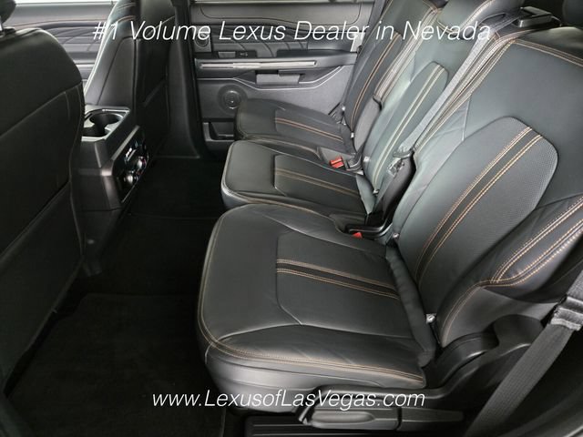 Used 2023 Ford Expedition Platinum AWD/4WD image 15