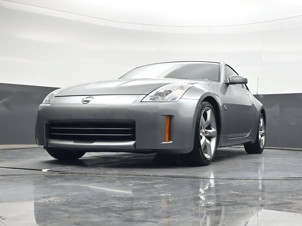 Used 2006 Nissan 350Z Enthusiast RWD image 26