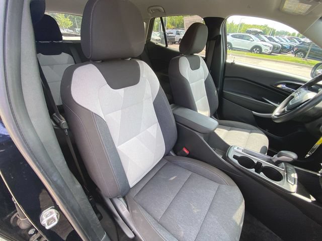 Used 2024 Chevrolet Trax LS w/ LS Convenience Package FWD image 24