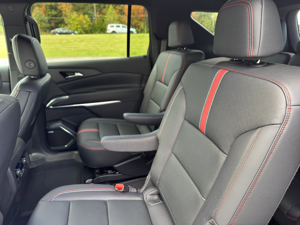 Used 2024 Chevrolet Traverse RS w/ LPO, Floor Liner Package image 24