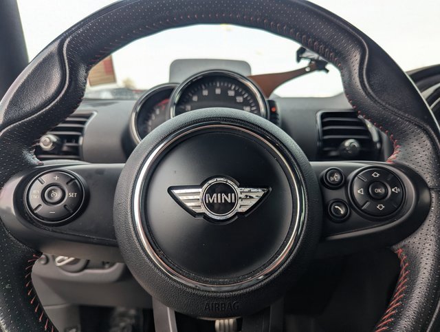 Used 2016 MINI Cooper Clubman image 20