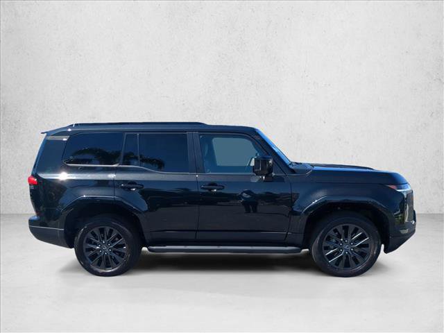 Used 2024 Lexus GX 550 w/ Cold Area Package AWD/4WD image 4