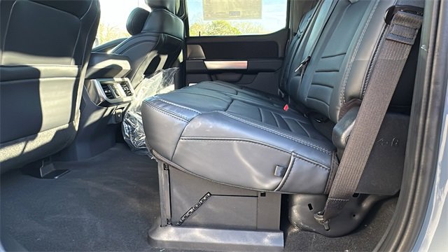 New 2026 Ford F350 Platinum w/ Tremor Off-Road Package image 21