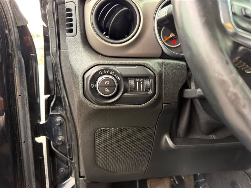Used 2020 Jeep Gladiator Sport w/ Quick Order Package 24S AWD/4WD image 9