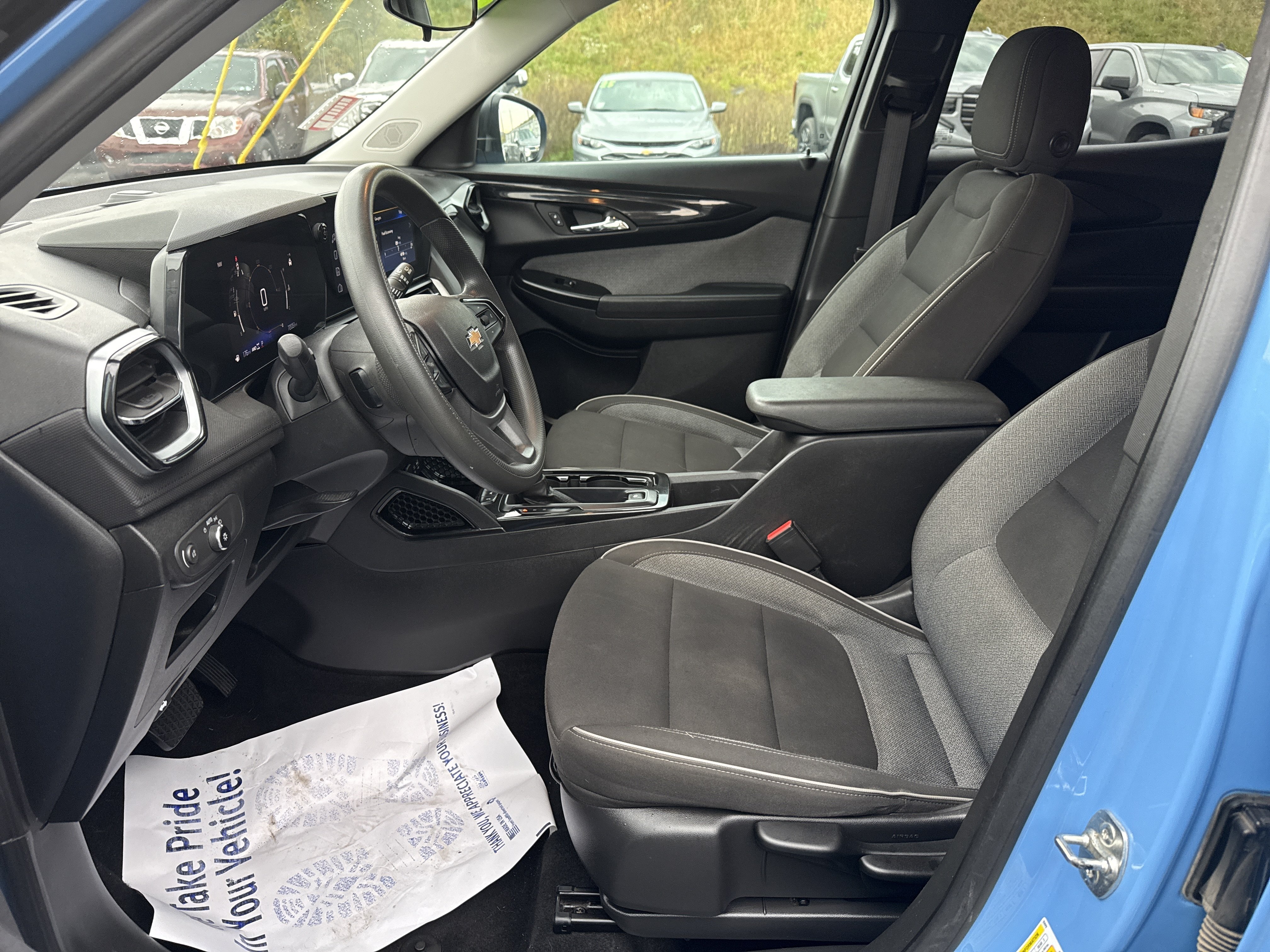 Used 2024 Chevrolet TrailBlazer LS w/ LS Convenience Package AWD/4WD image 13