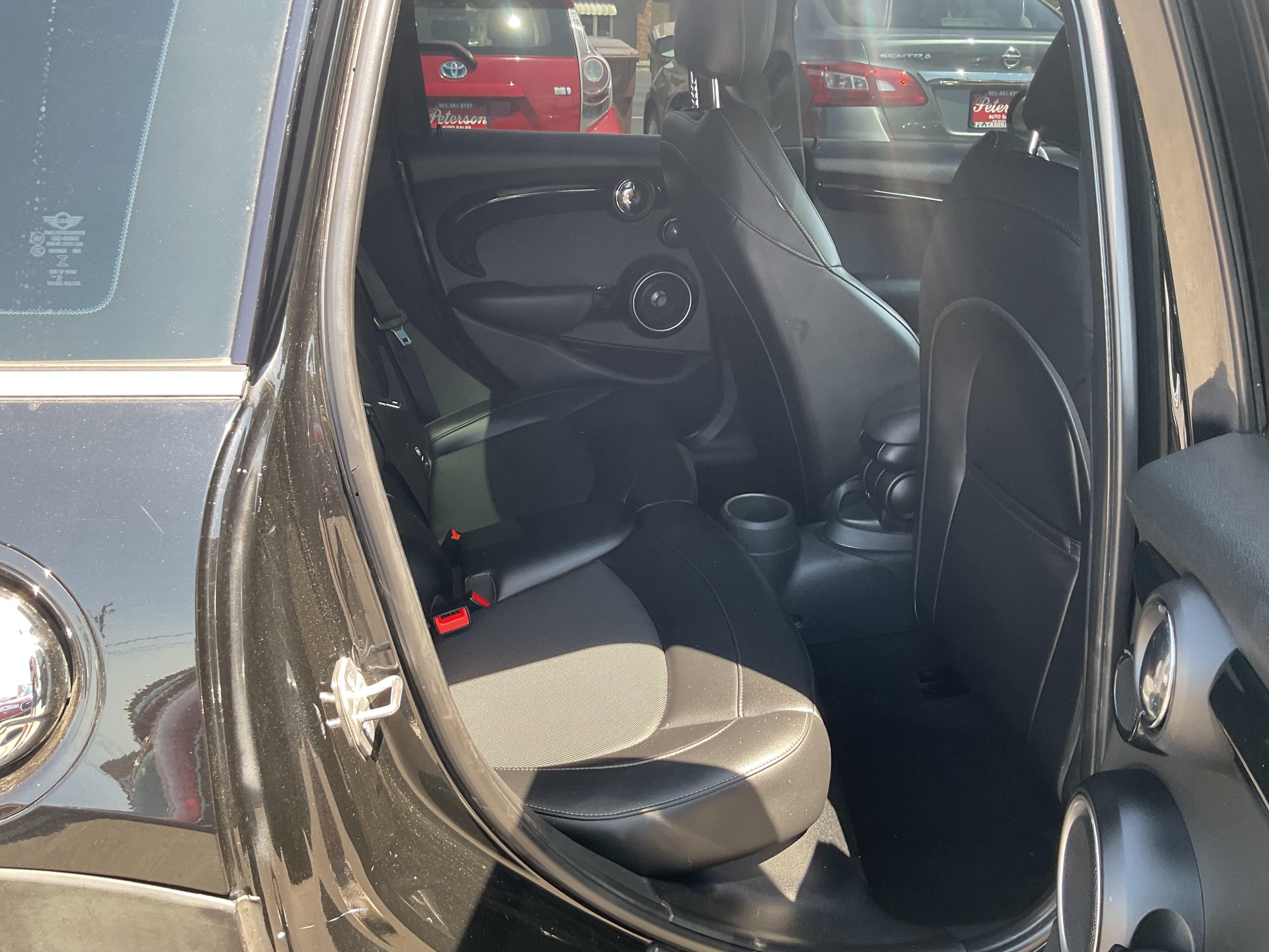 Used 2015 MINI Cooper S FWD image 12