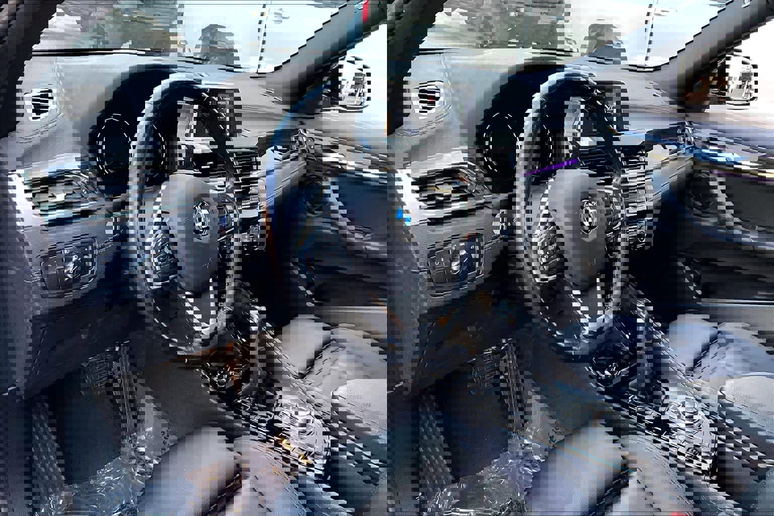 Used 2018 BMW X2 sDrive28i w/ Convenience Package image 17