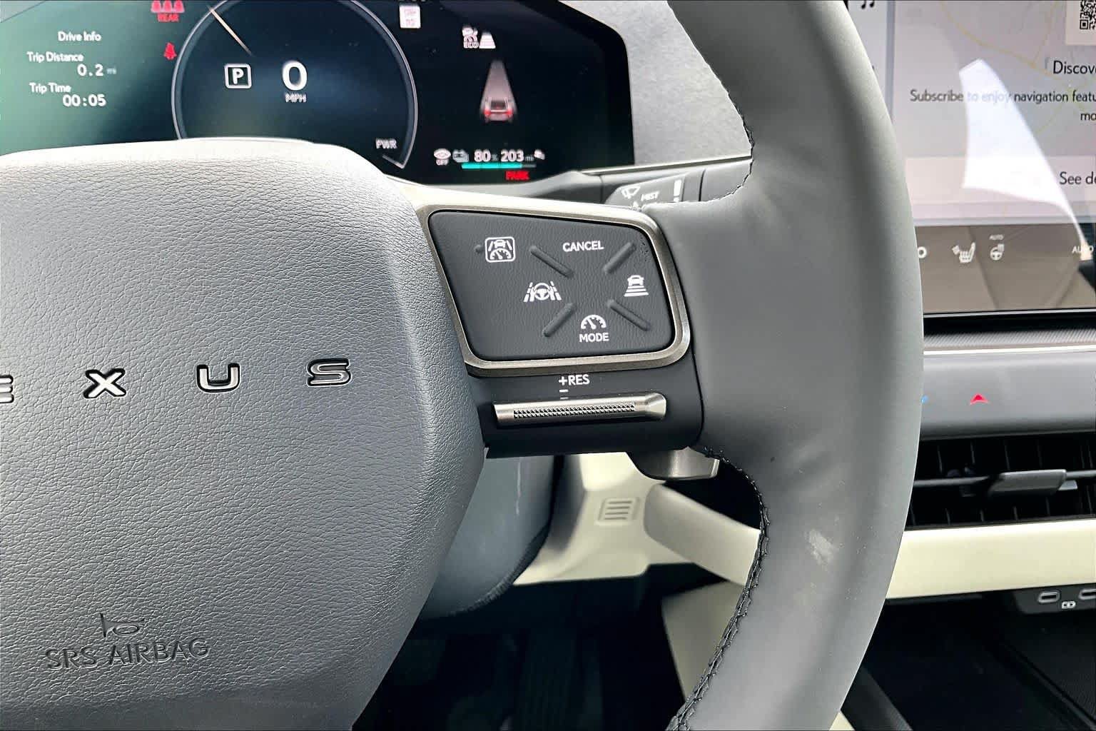 Used 2026 Lexus ES 500e AWD/4WD image 24