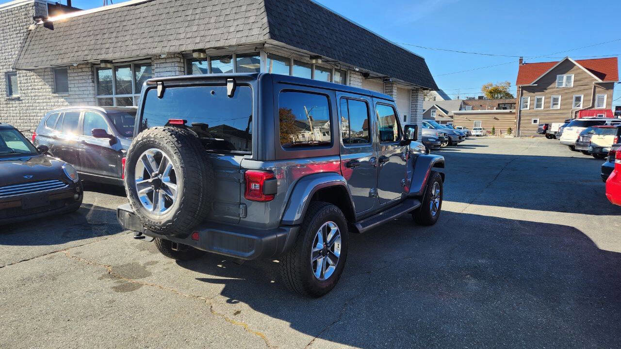 Used 2018 Jeep Wrangler Unlimited Sahara w/ Dual Top Group AWD/4WD image 8
