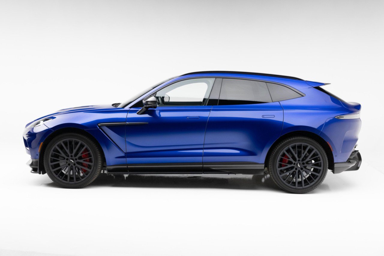 Used 2023 Aston Martin DBX 707 AWD/4WD image 13