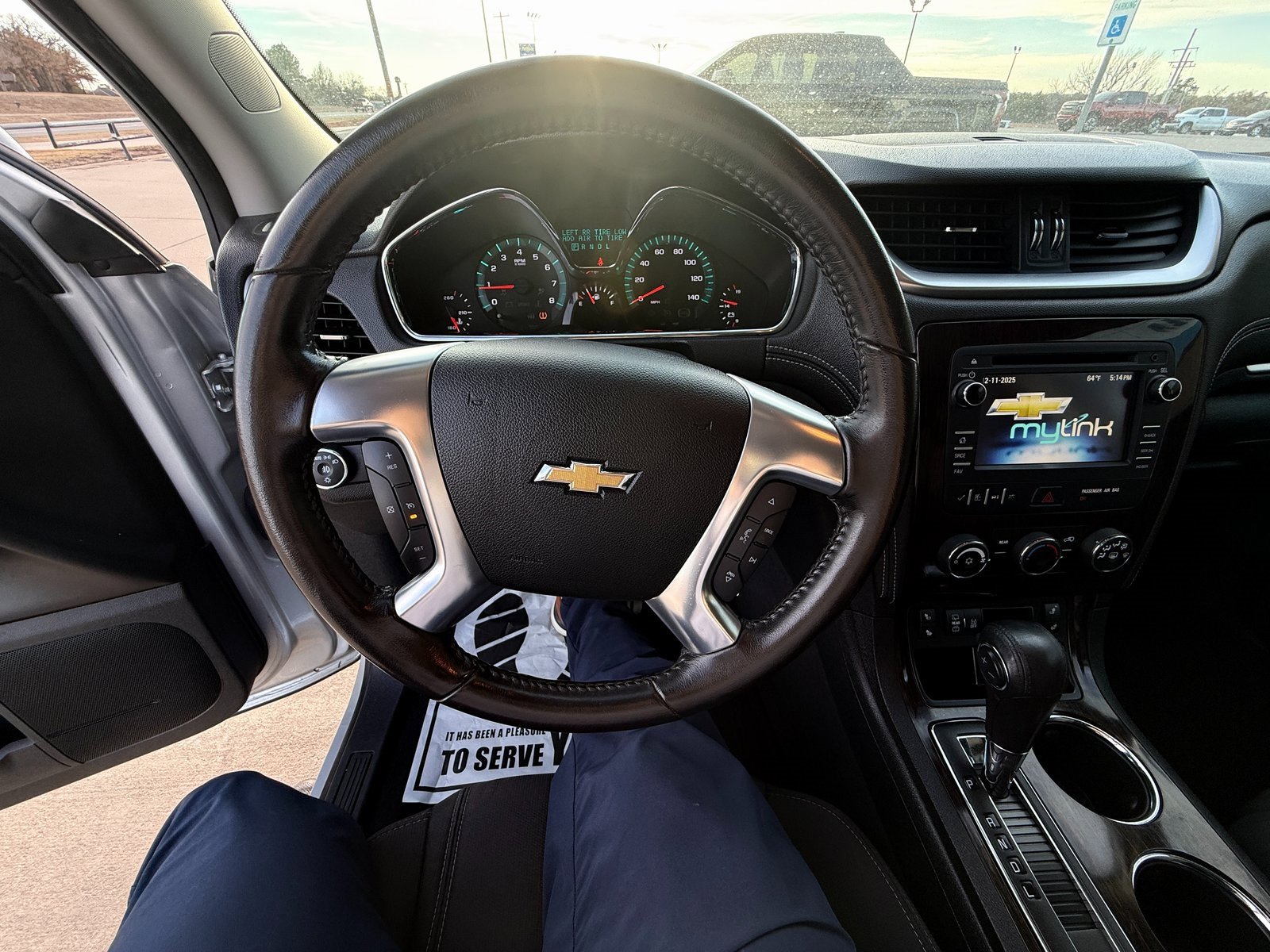 Used 2015 Chevrolet Traverse LT w/ Style and Technology Package image 12