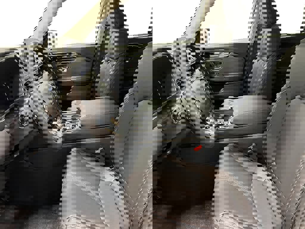 New 2025 Honda Pilot EX-L image 13