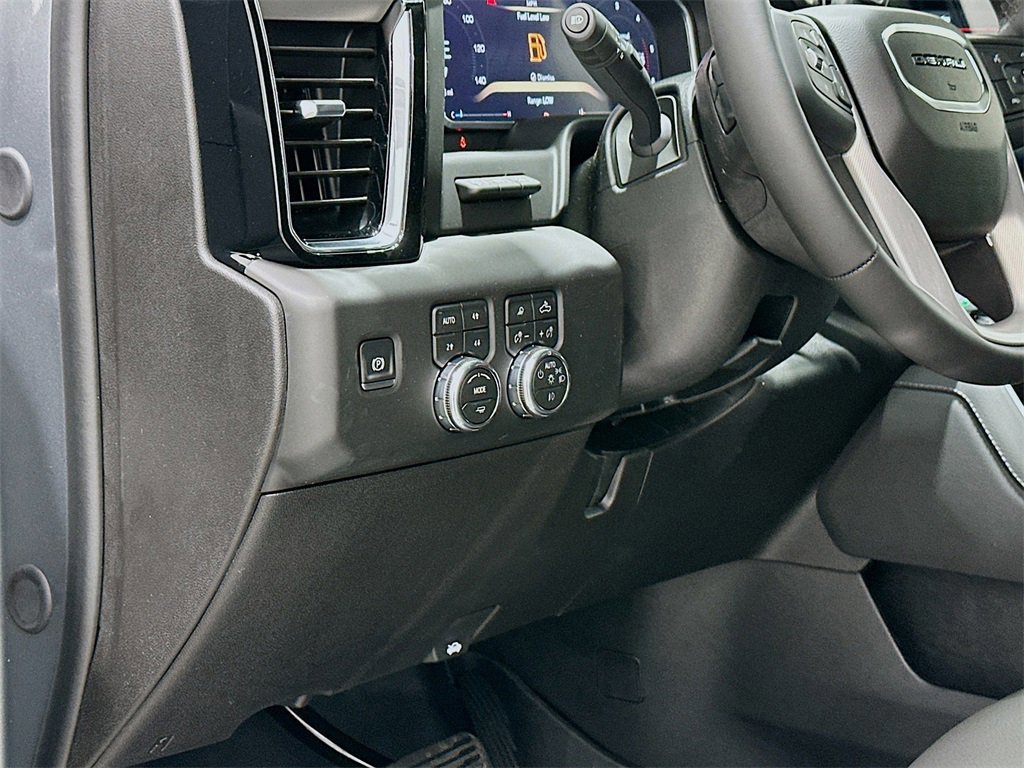 New 2026 GMC Sierra 2500 Denali w/ Denali Reserve Package image 10