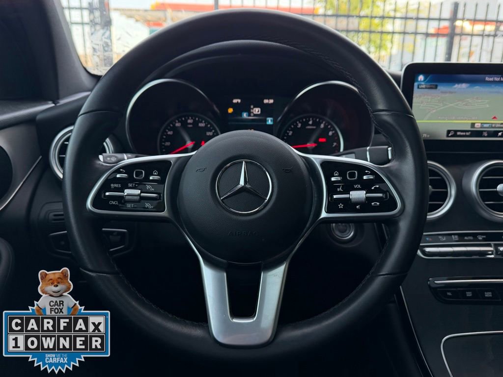 Used 2021 Mercedes-Benz GLC 300 4MATIC image 11
