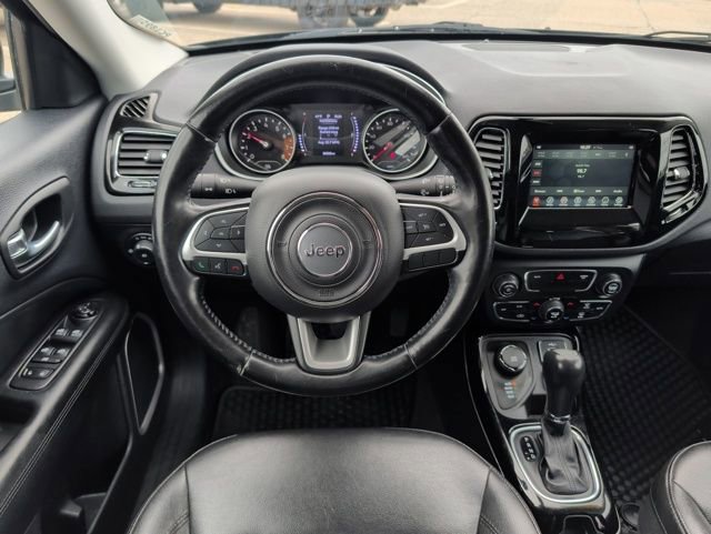 Used 2020 Jeep Compass Latitude image 19