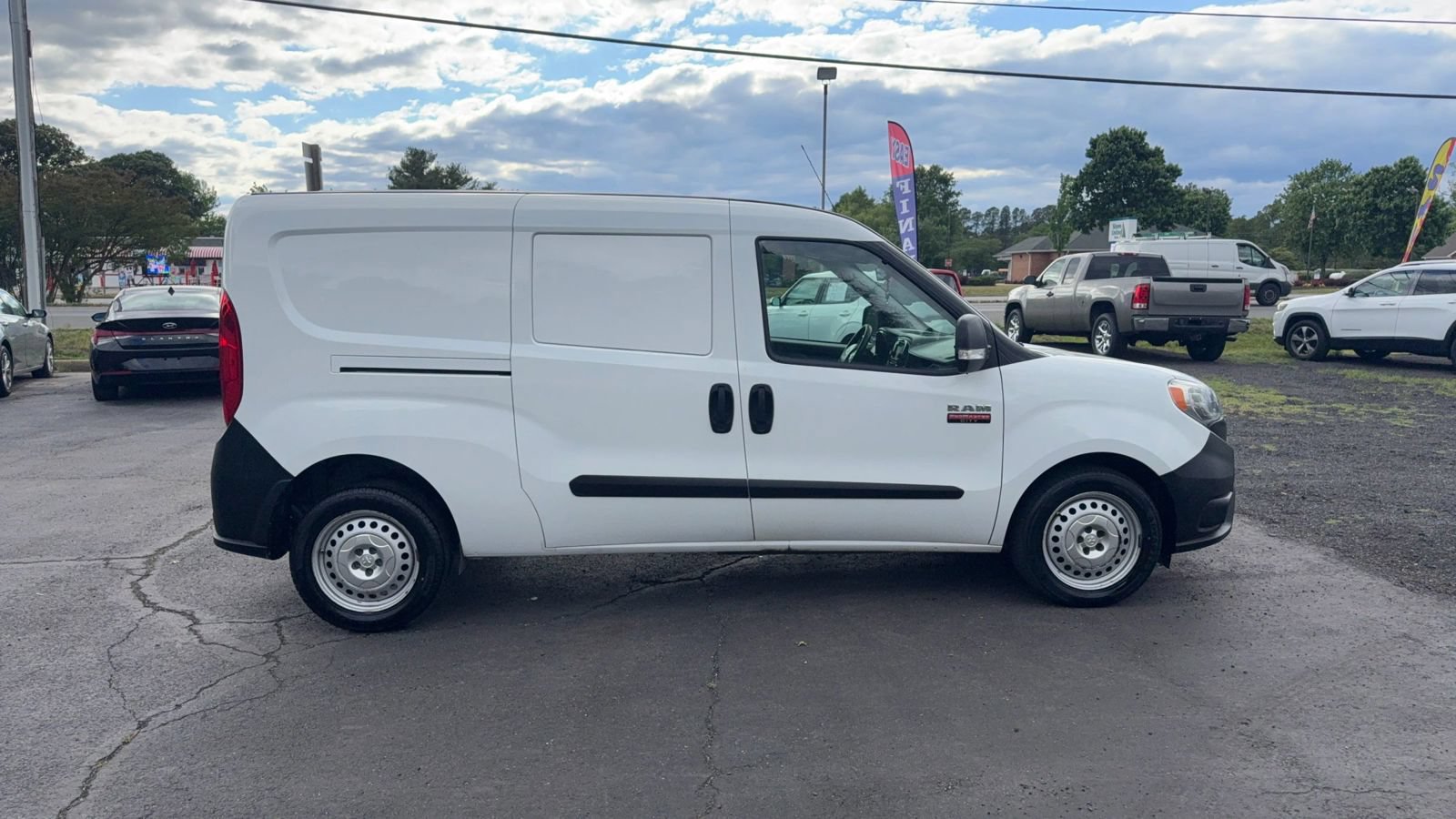 Used 2020 RAM ProMaster City Tradesman FWD image 7