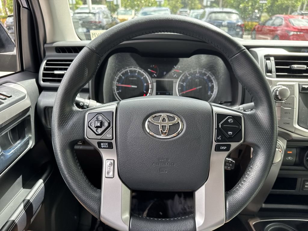 Used 2018 Toyota 4Runner SR5 image 48