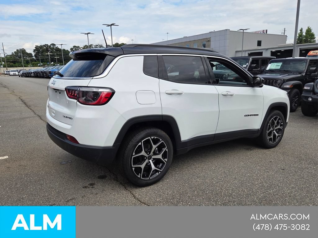 Used 2025 Jeep Compass Limited AWD/4WD image 14