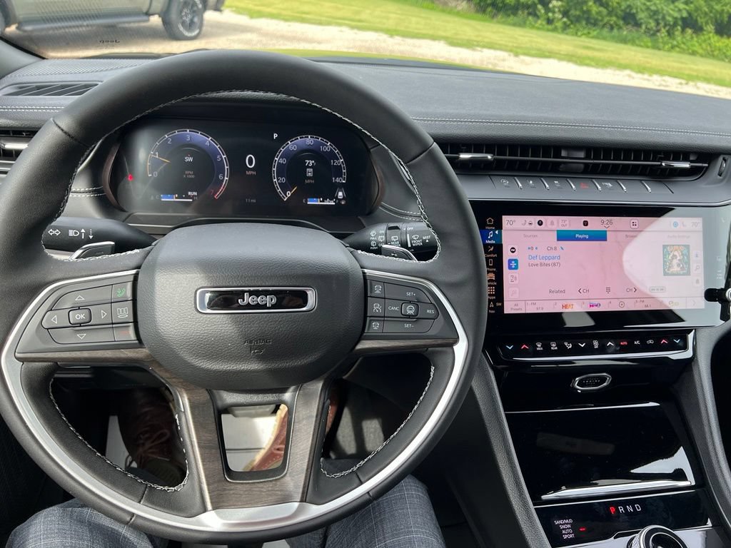 New 2026 Jeep Grand Cherokee L 4WD image 28