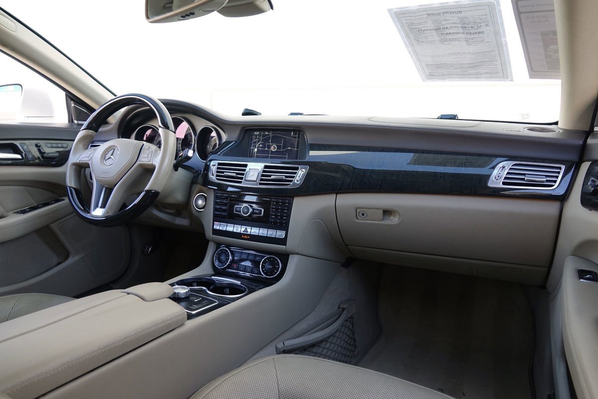 Used 2014 Mercedes-Benz CLS 550 4MATIC image 7
