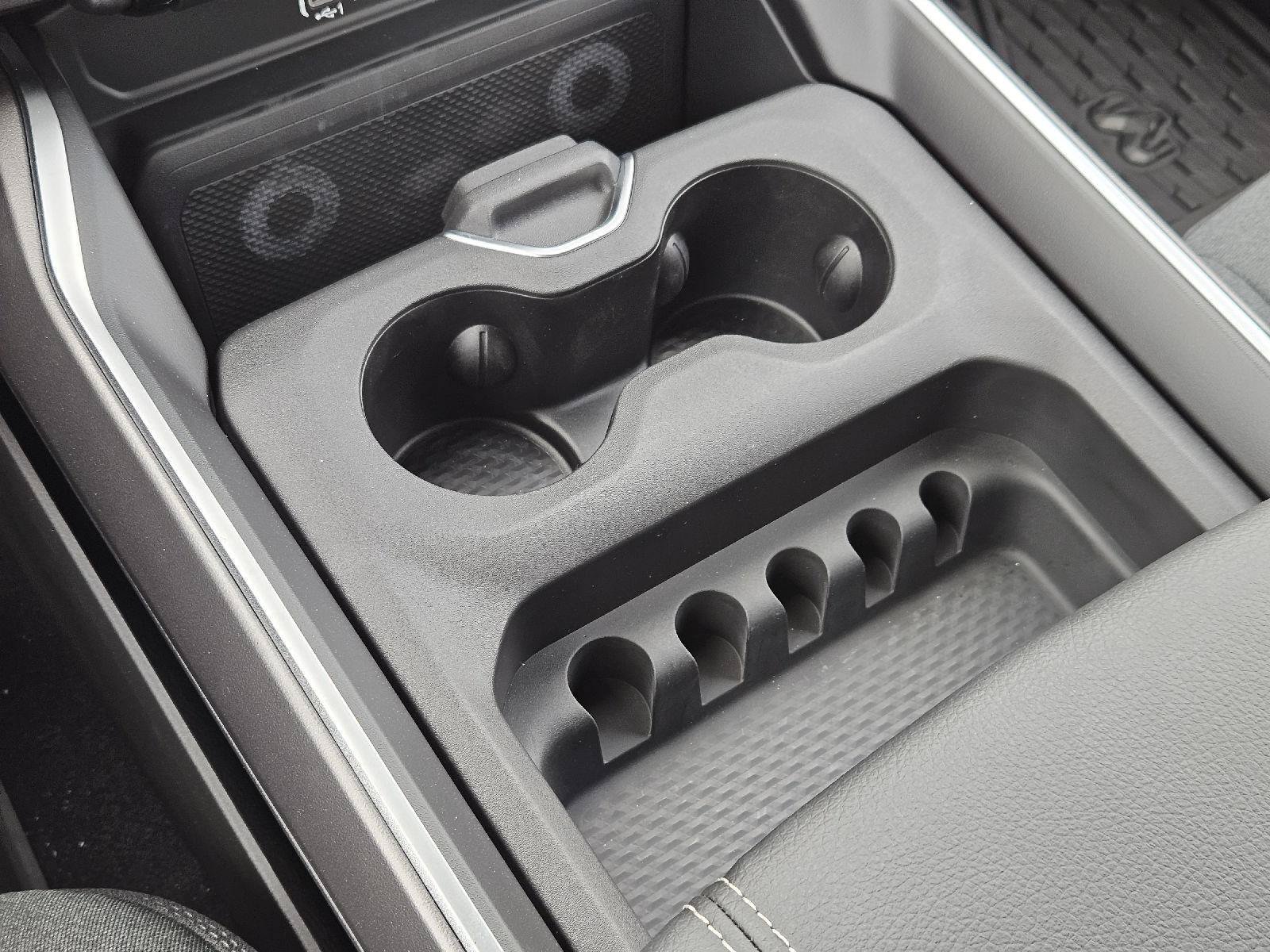 New 2027 RAM 3500 Laramie AWD/4WD image 15