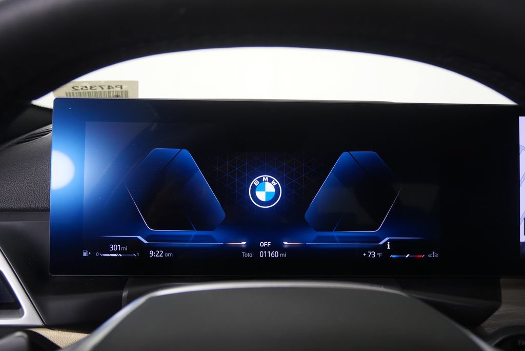 Certified 2025 BMW 330i xDrive Sedan w/ Convenience Package AWD/4WD image 20