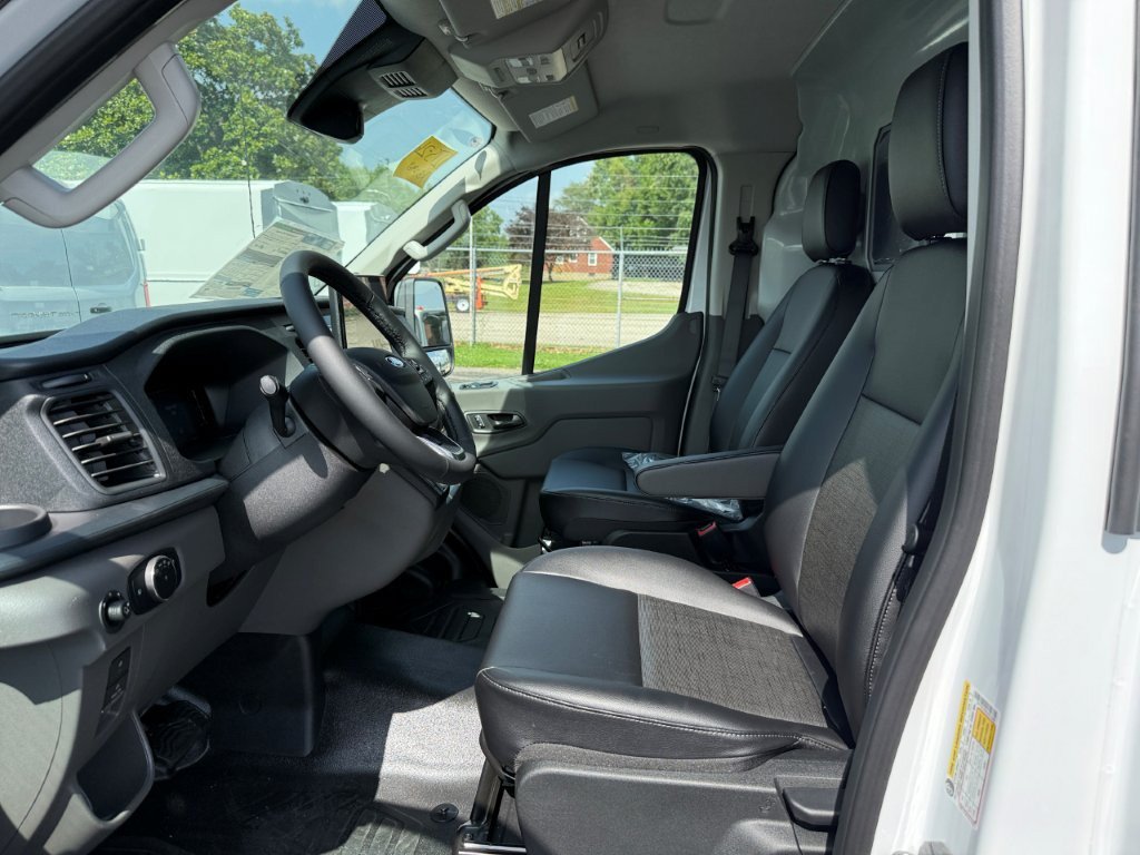 New 2026 Ford Transit 150 Low Roof w/ Electrician Trade Package RWD image 21
