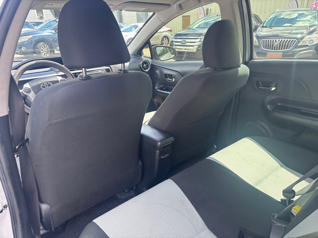 Used 2015 Toyota Prius C Two FWD image 18