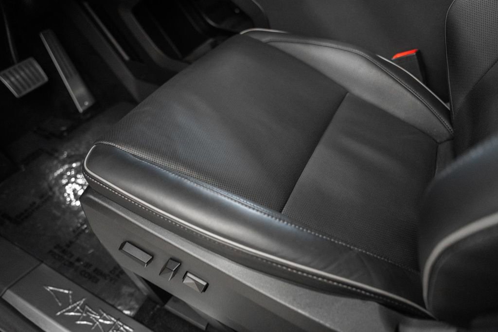 Used 2024 Tesla Cybertruck AWD Crew Cab image 40