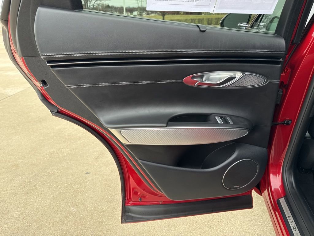 Used 2024 Genesis GV70 2.5T w/ Sport Prestige Package image 18