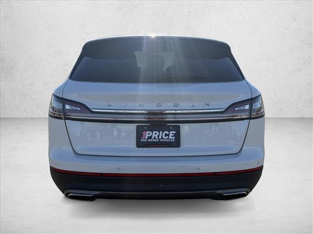 Used 2021 Lincoln Nautilus FWD w/ Equipment Group 101A image 6