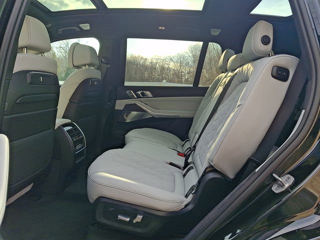 New 2026 BMW X7 xDrive40i image 9