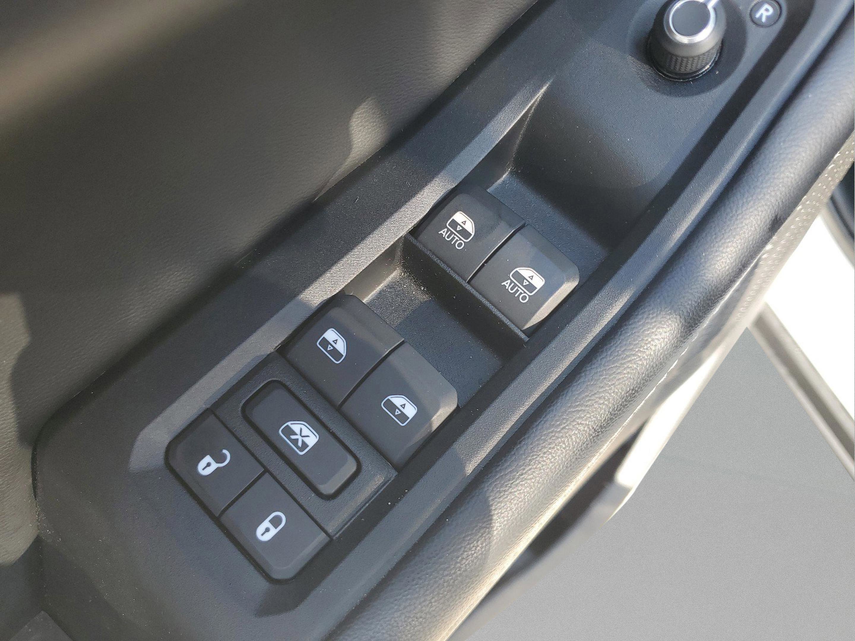 Certified 2023 Jeep Grand Cherokee Altitude AWD/4WD image 13