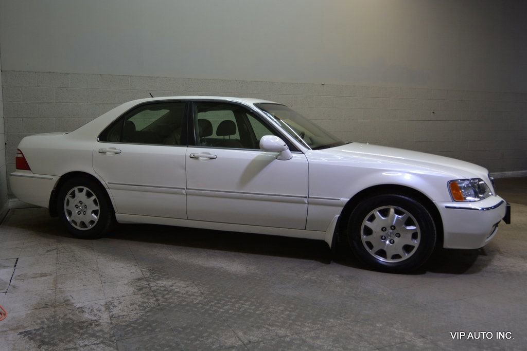Used 2004 Acura RL image 29
