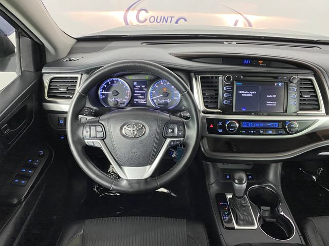 Certified 2017 Toyota Highlander Plus AWD/4WD image 19