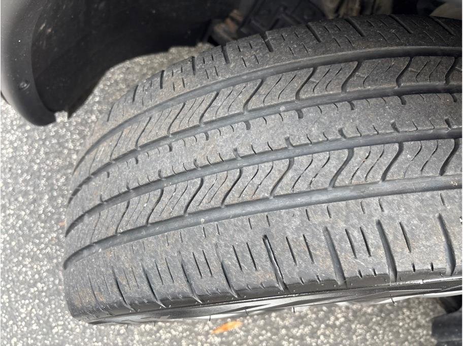 Used 2017 INFINITI QX50 Sport Utility 4D w/ Technology Package image 21