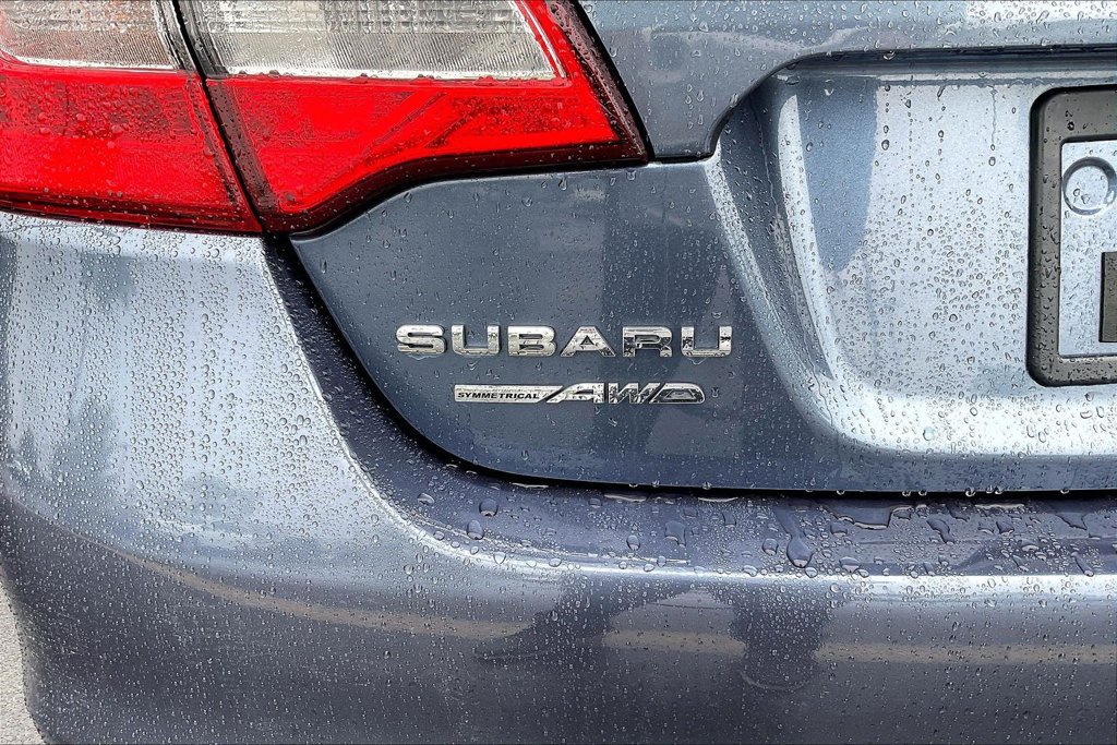 Used 2015 Subaru Legacy 2.5i Limited AWD/4WD image 9