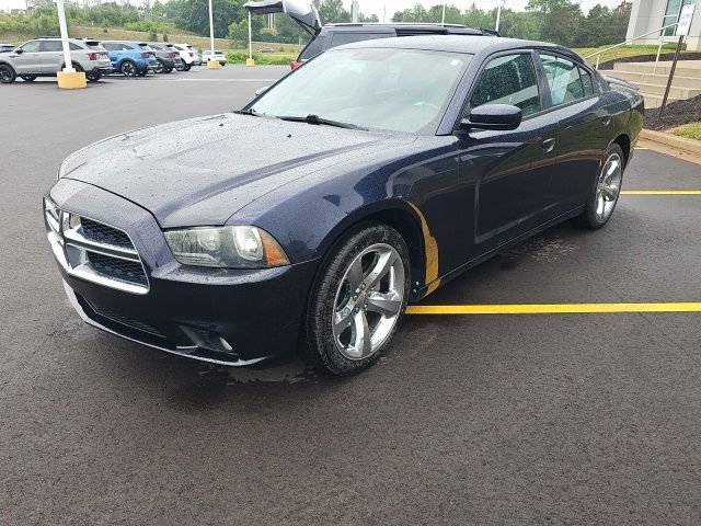 Used 2011 Dodge Charger Rallye RWD image 4